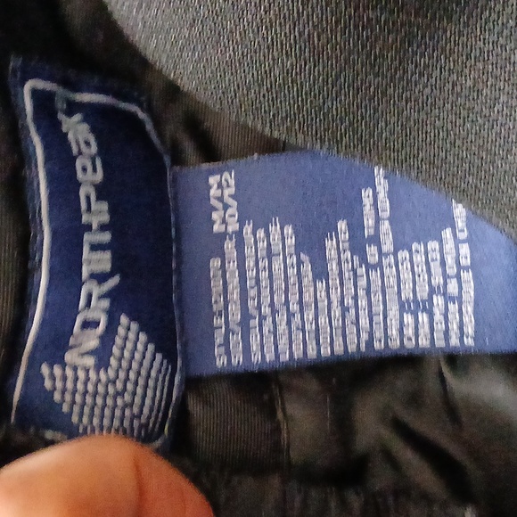 Snowpants - Picture 5 of 10